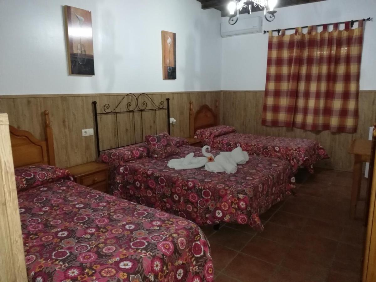 Hostal Brenaverde Gaucín Esterno foto